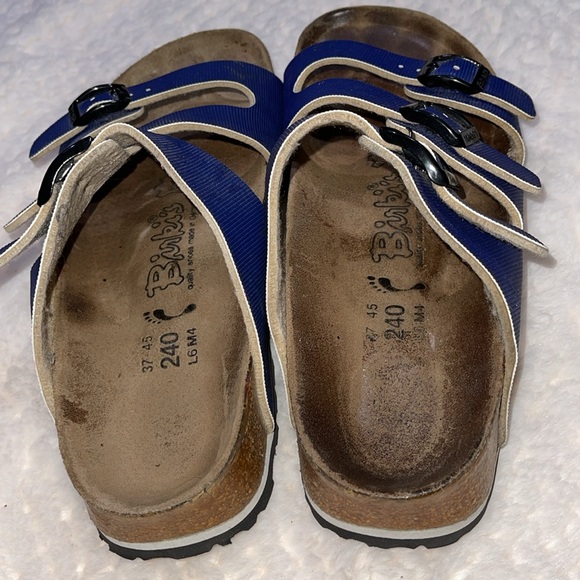 Birki’s Birkenstock Blue Sandals - Picture 3 of 8